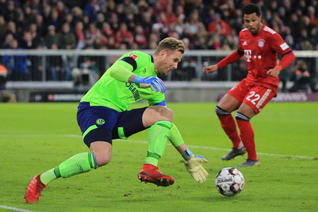 奥远离后腰 奥远离后腰